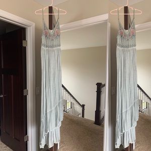 Women’s size XS Knox Rose Mint hi-low maxi dress